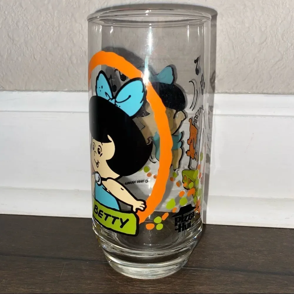 1986 Vintage Pizza Hut Flinstone Kids Betty Rubble​